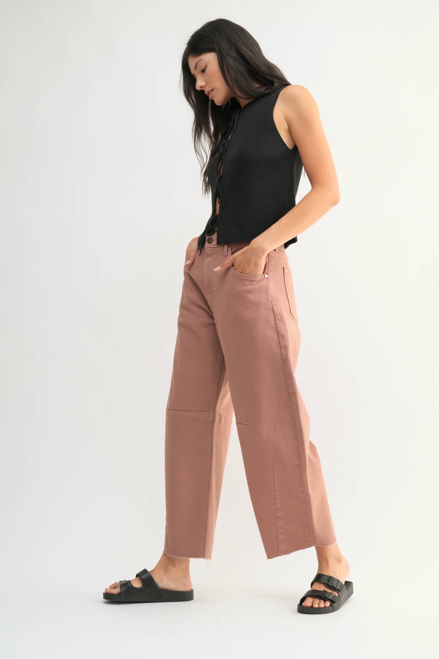 BP473J - CLAY - Barrel Jean w/ Seams