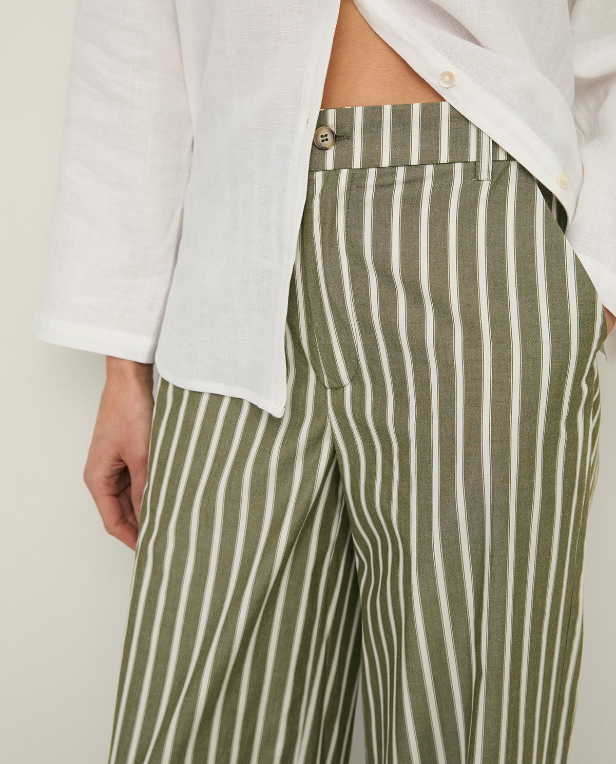 44833 - Wide Leg Poplin Trousers