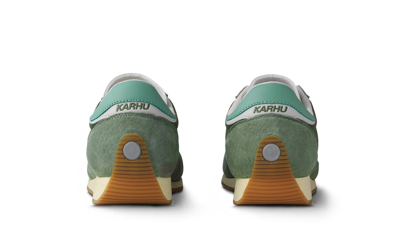 Karhu Mestari Tea/Lichen