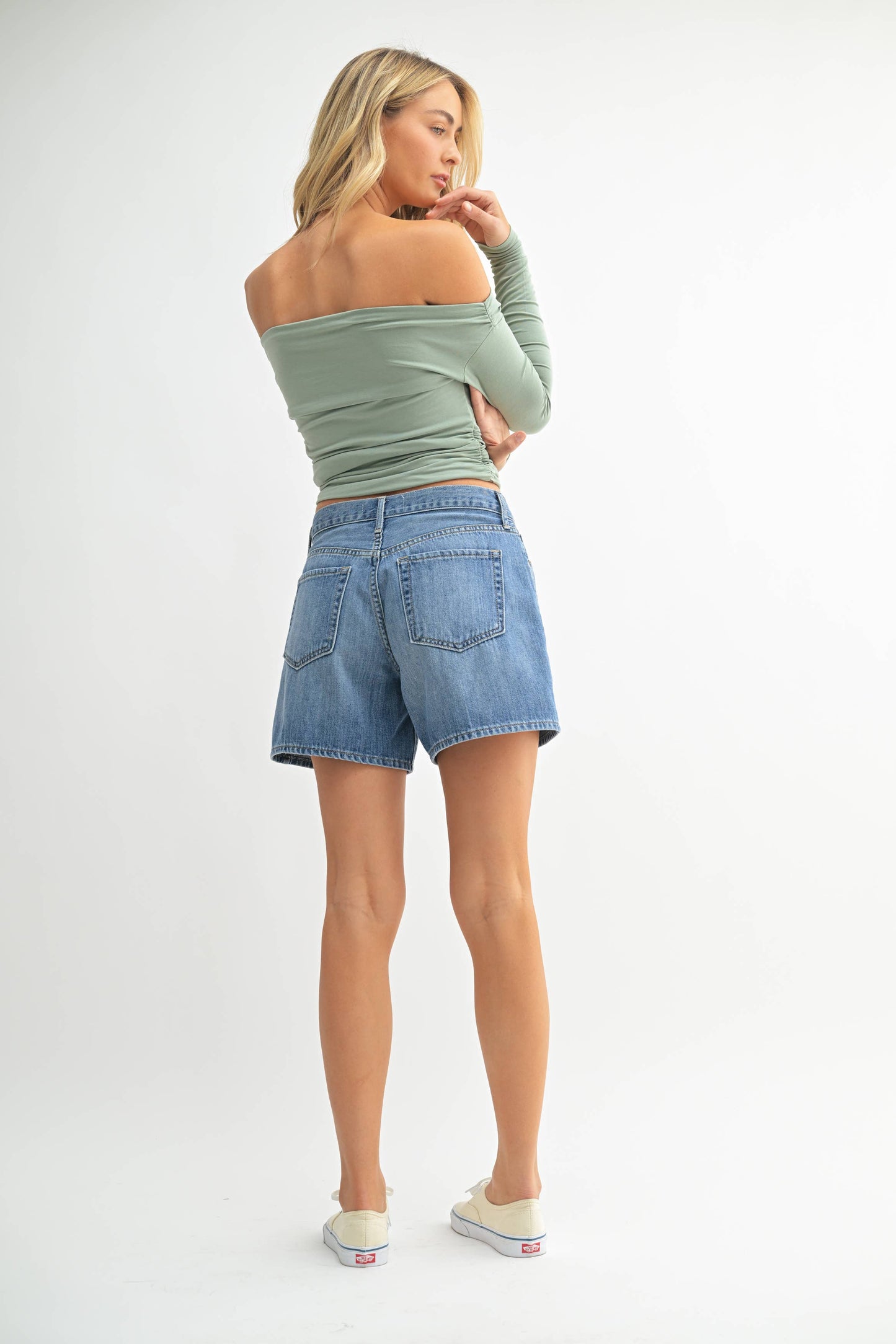 BH205N Everyday Short