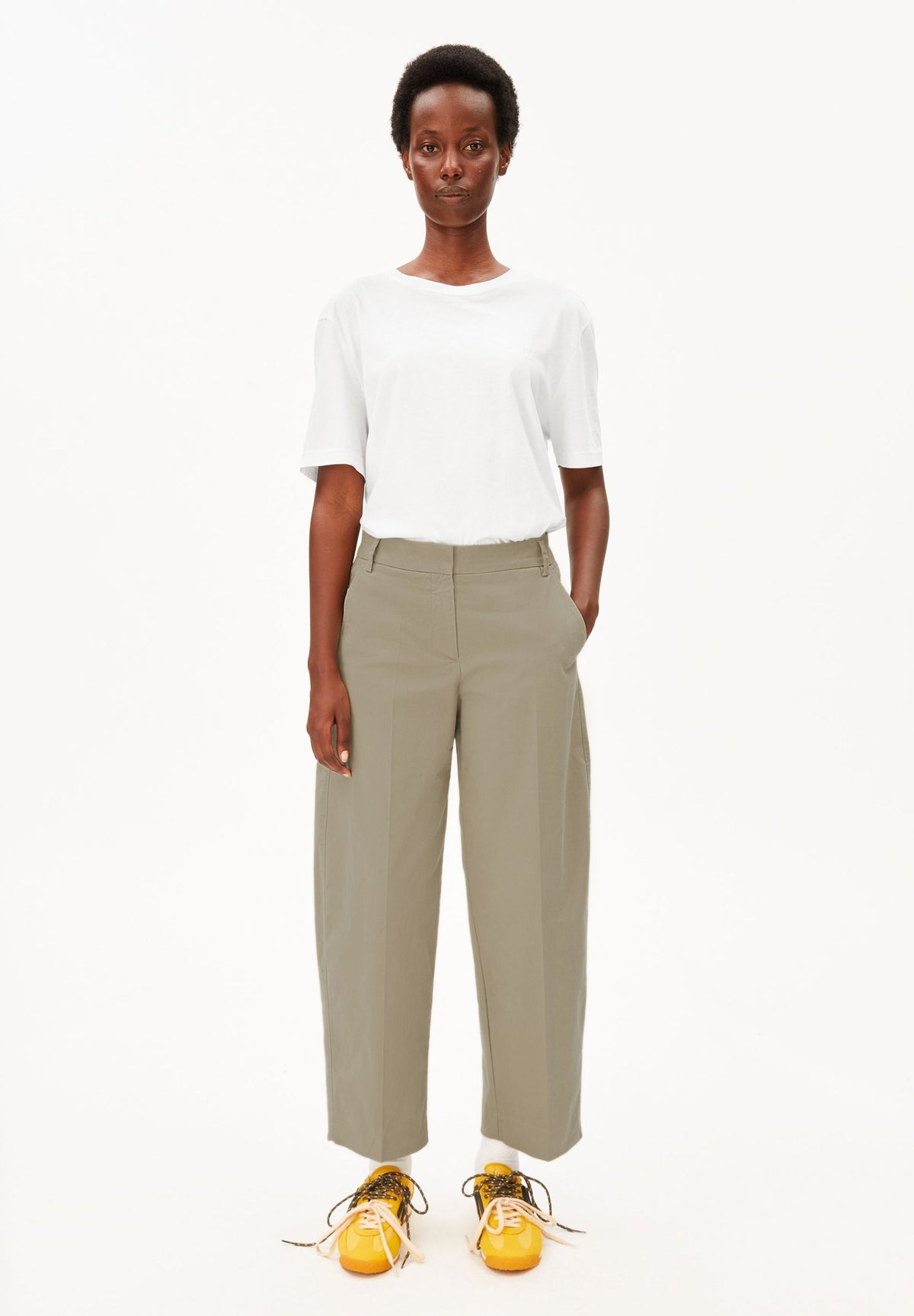 Barrel Leg Twill Pants