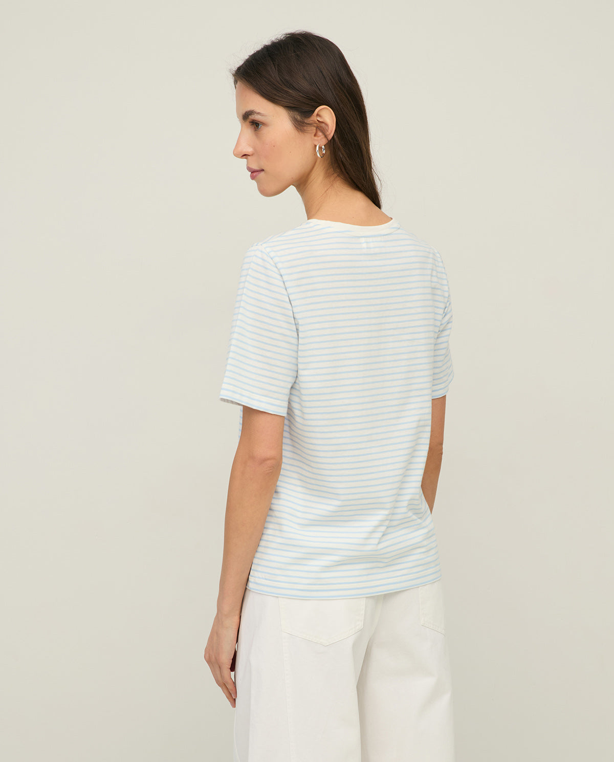 44005 - Striped Basic T-shirt R/Neck