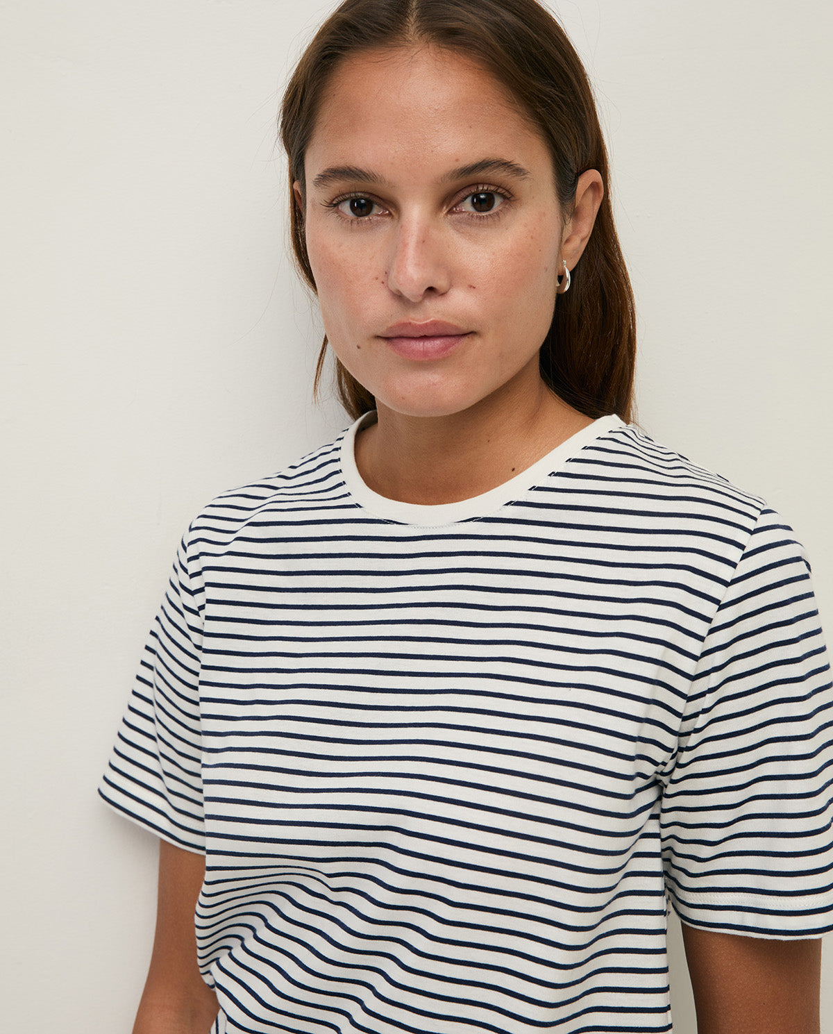 44005 - Striped Basic T-shirt R/Neck