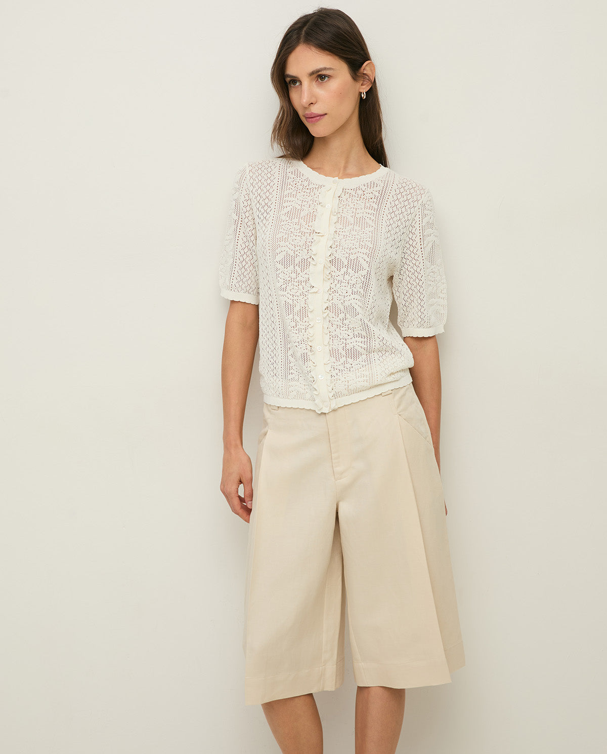 44805 - Linen Blend Bermuda Shorts
