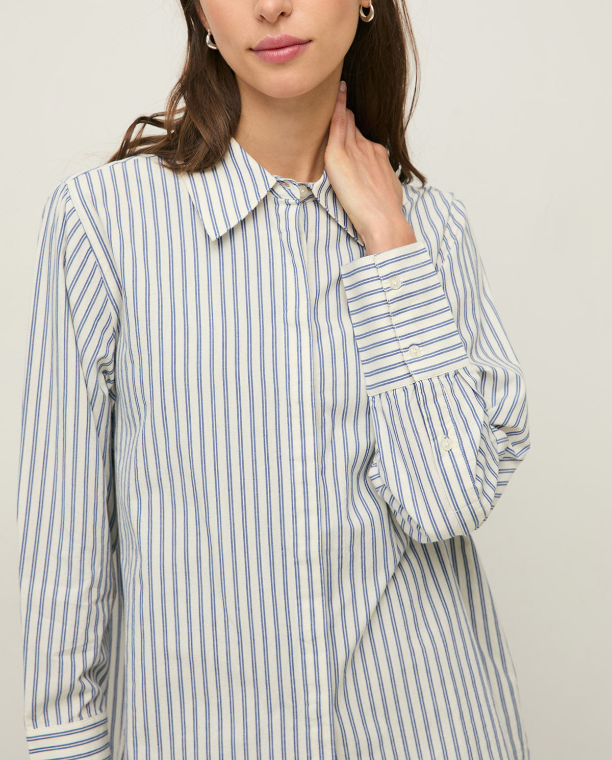 44886 - Oversized Shirt Collar Shirt