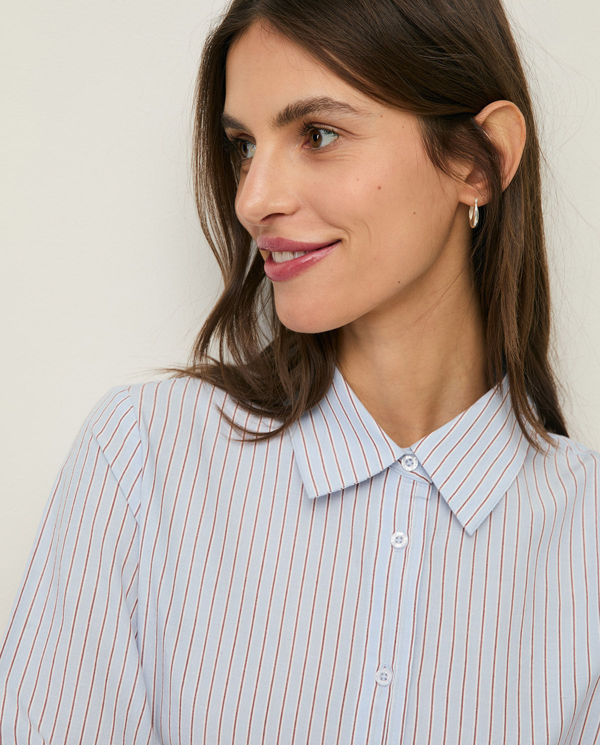 44887 - Basic Collar Shirt