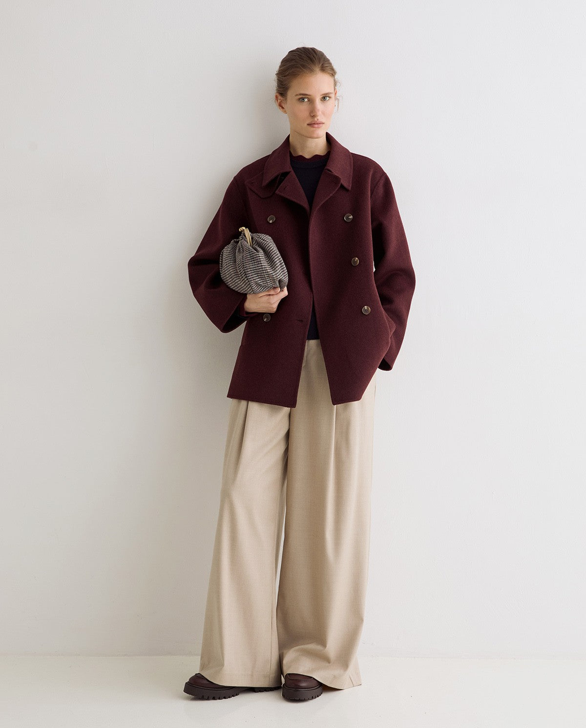 45513-Round-Neck Sweater With Contrast Details