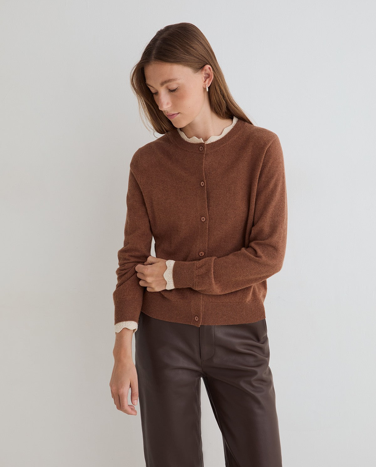 45514-Round Neck Cardigan With Contrast Details