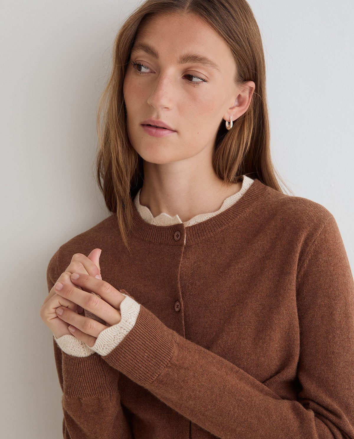 45514-Round Neck Cardigan With Contrast Details