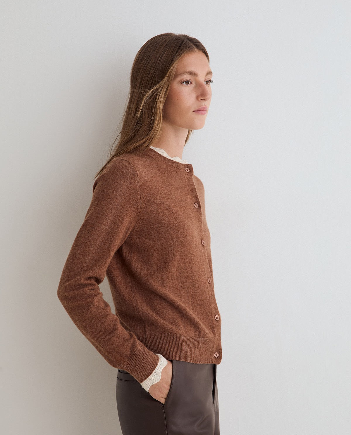 45514-Round Neck Cardigan With Contrast Details