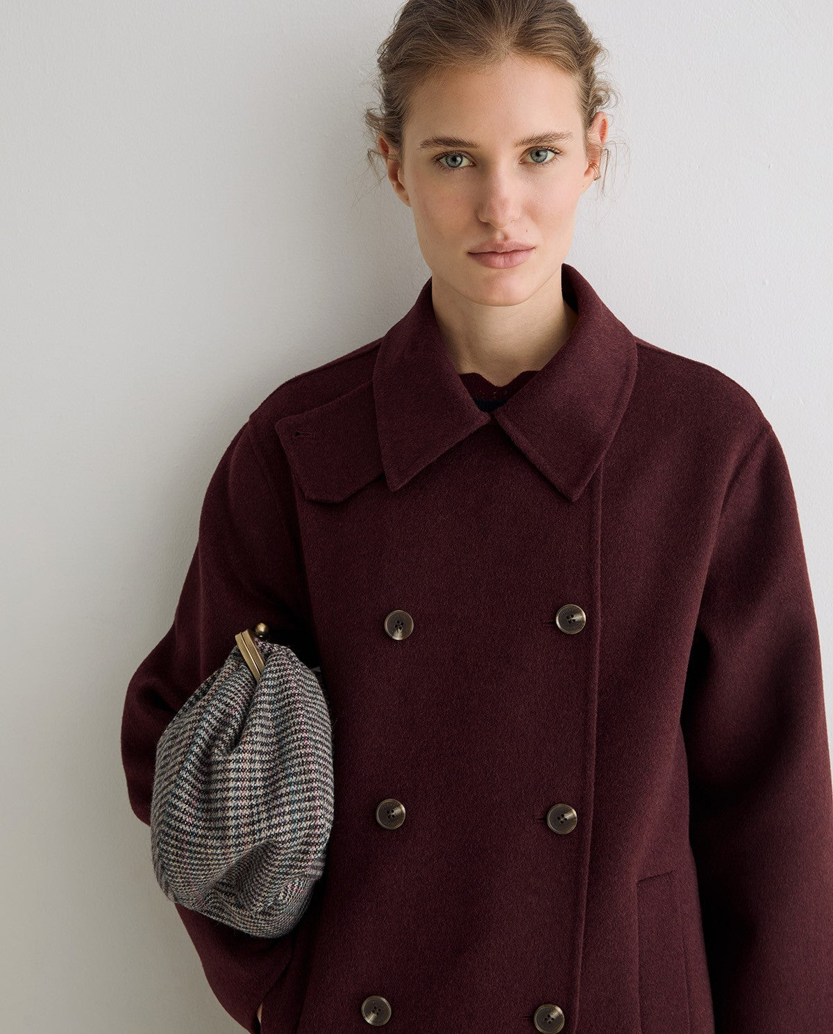 45605-Short Double-Breasted Handmade Coat