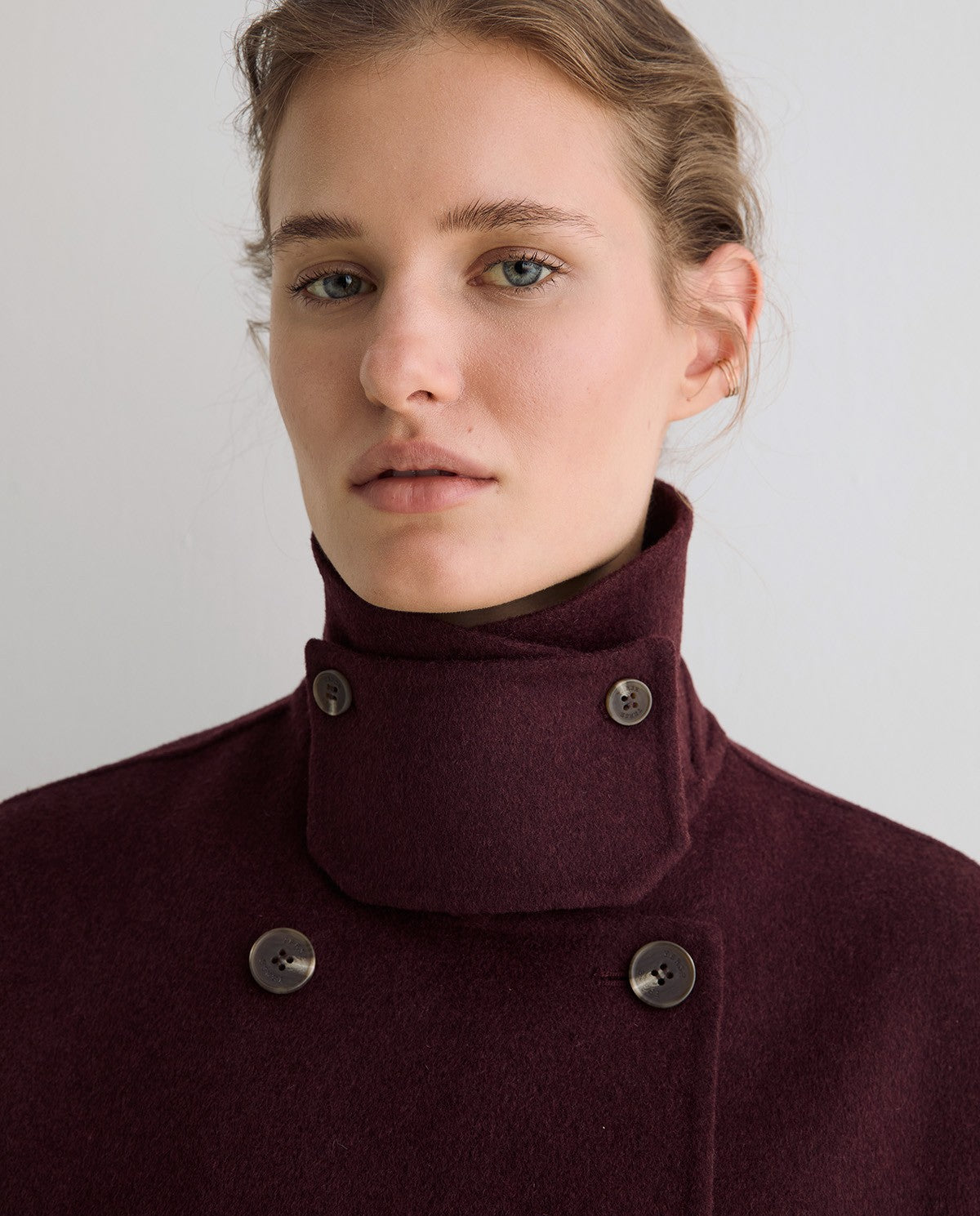 45605-Short Double-Breasted Handmade Coat