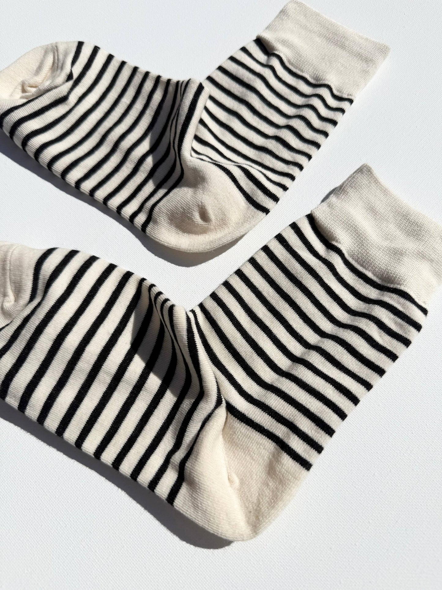 COLOR STRIPE SOCKS