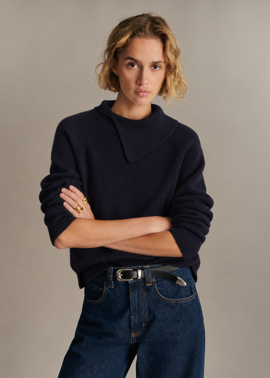 45533-Open Roll Neck Sweater