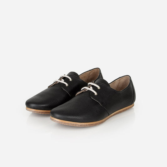 The Eyelet Oxford