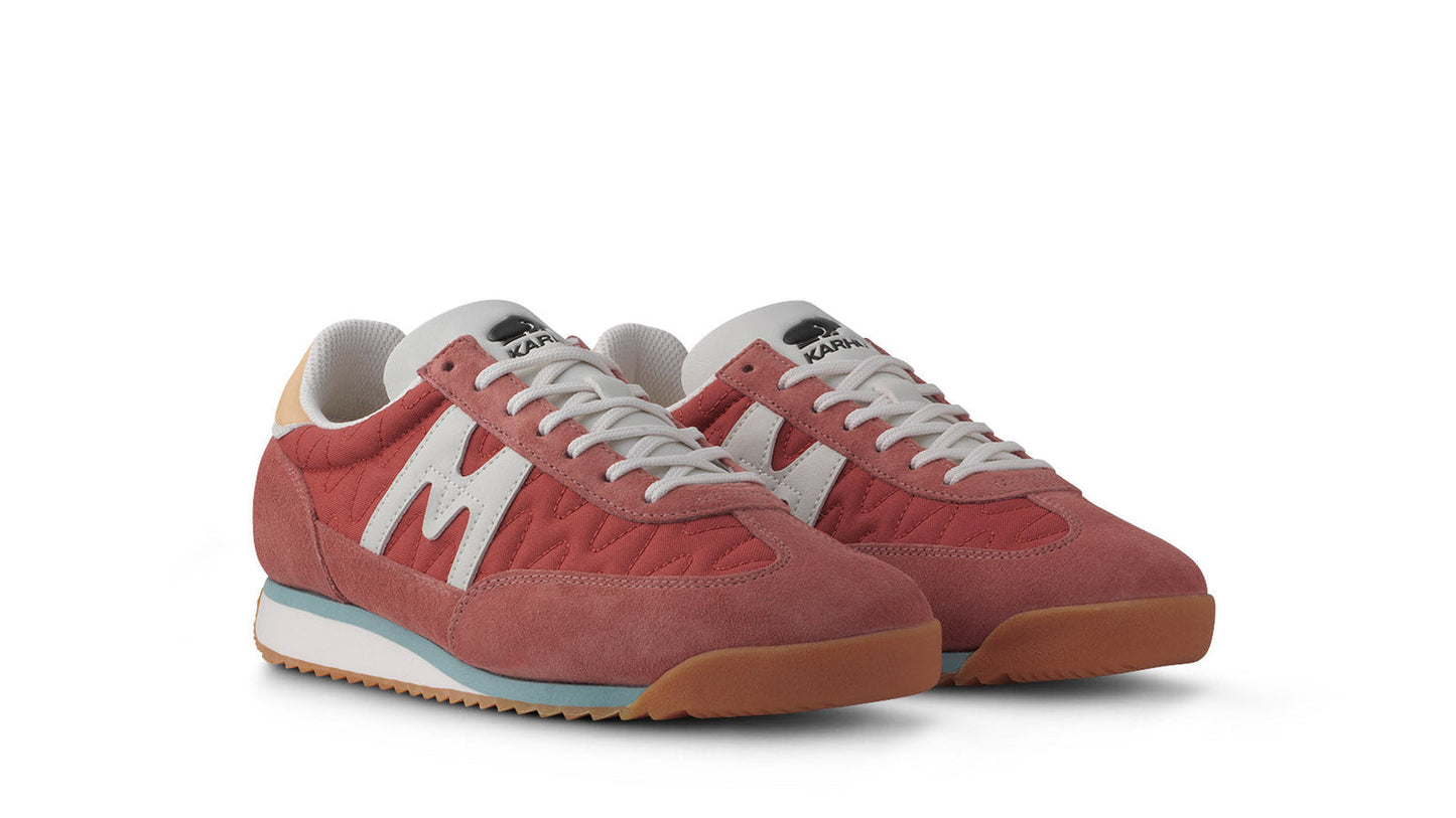Karhu Mestari Light Mahogany/ Blanc De Blanc