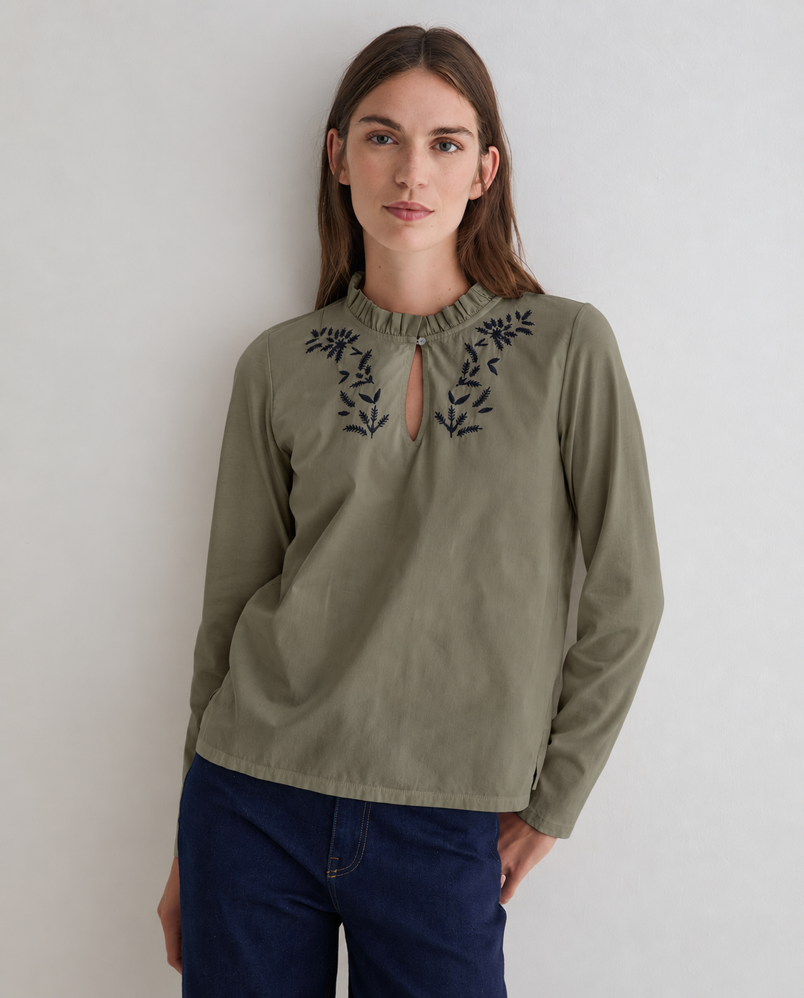 45167 Shirt With Embroidered Detail
