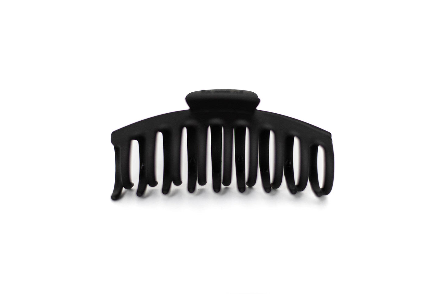 Matte Jumbo Hair Claw