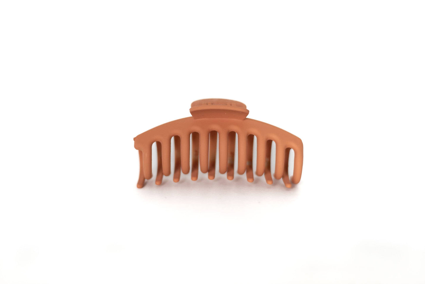 Matte Jumbo Hair Claw
